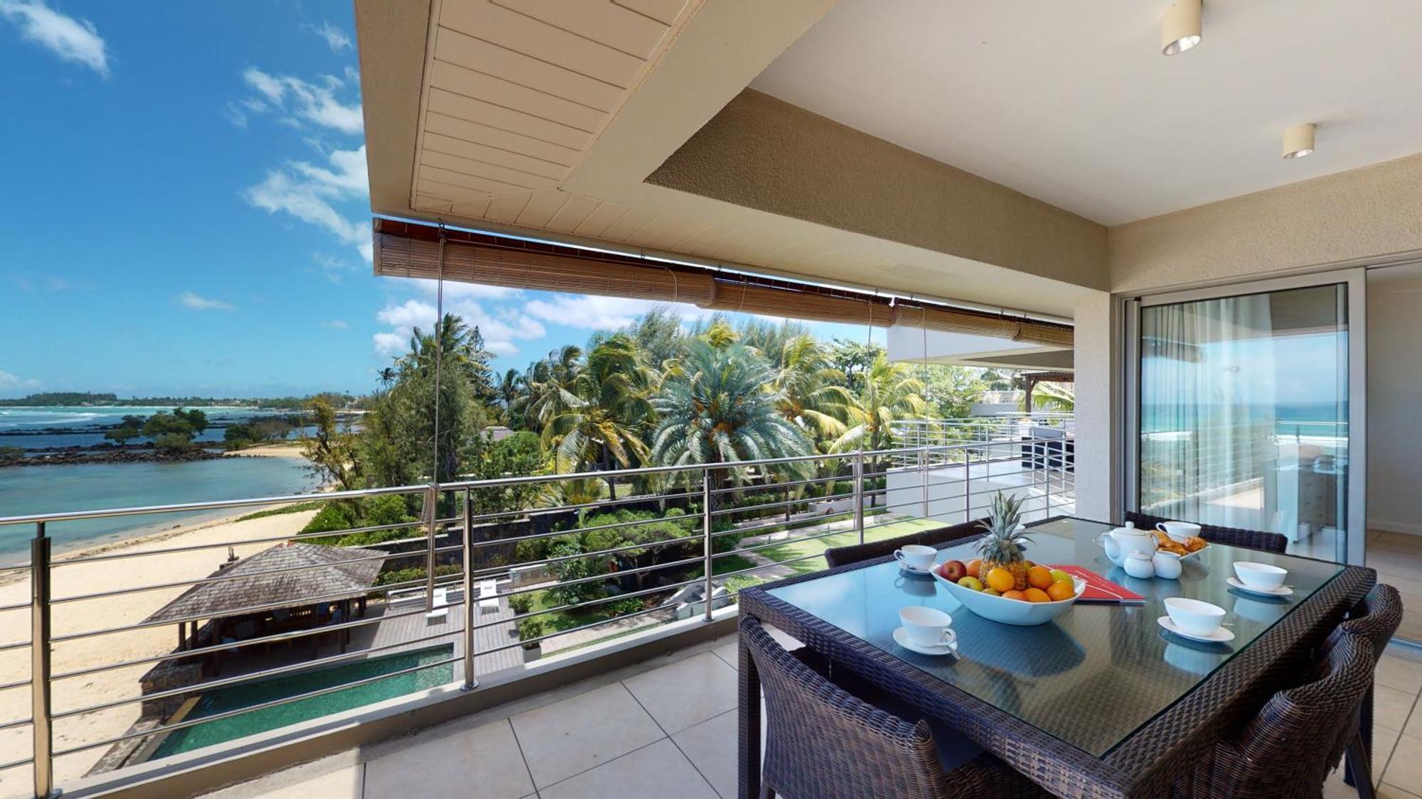 טרו או ביש Bon Azur Beachfront Suites & Penthouses With Lov מראה חיצוני תמונה