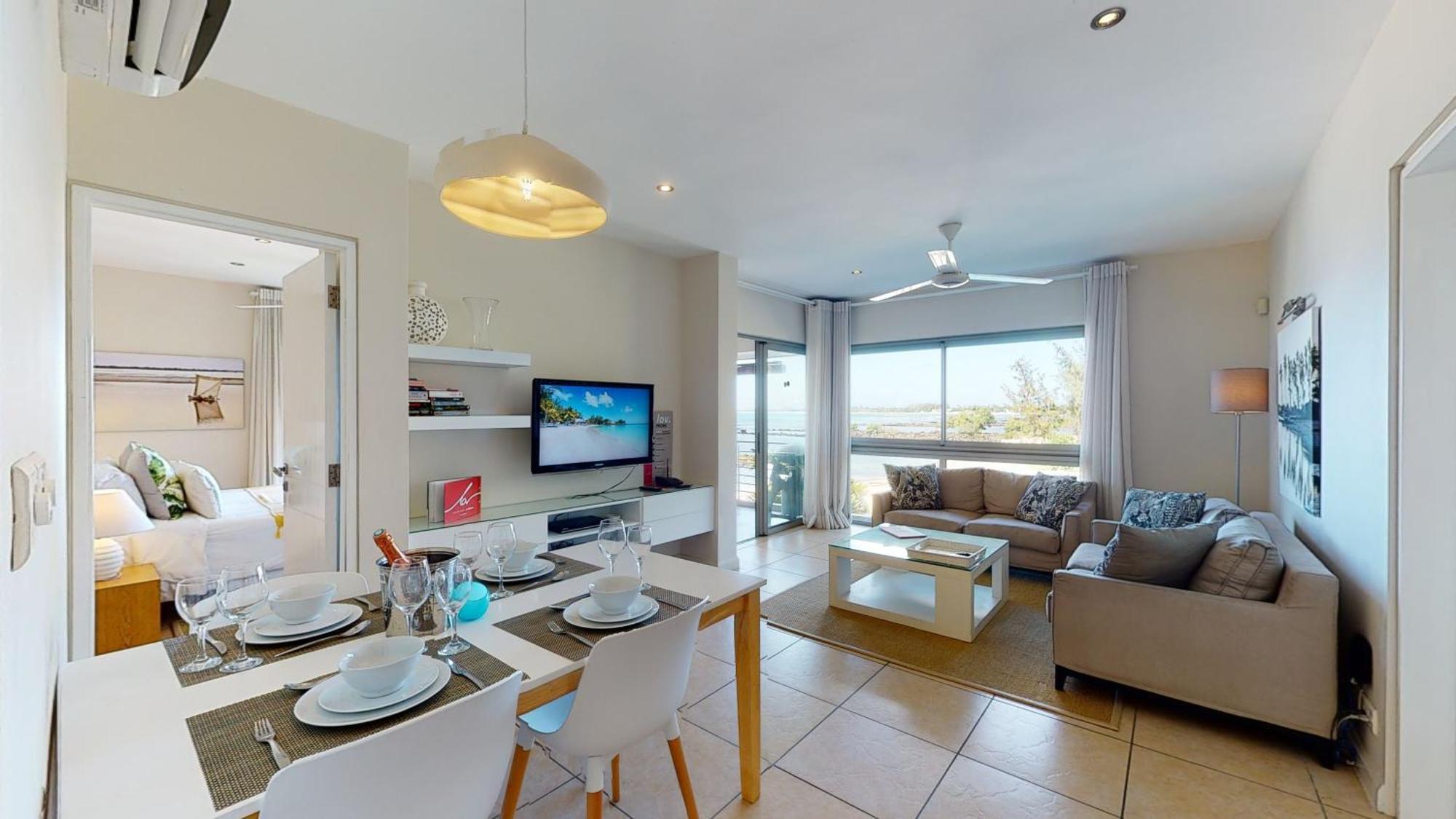 טרו או ביש Bon Azur Beachfront Suites & Penthouses With Lov מראה חיצוני תמונה