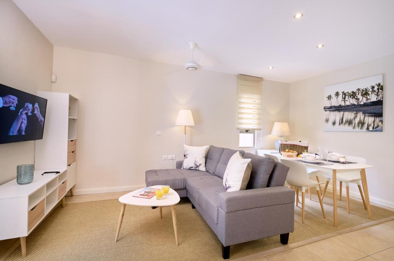 טרו או ביש Bon Azur Beachfront Suites & Penthouses With Lov מראה חיצוני תמונה